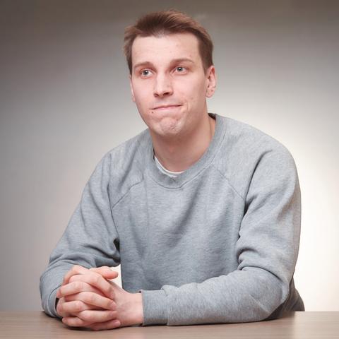 Илья Ожерельев